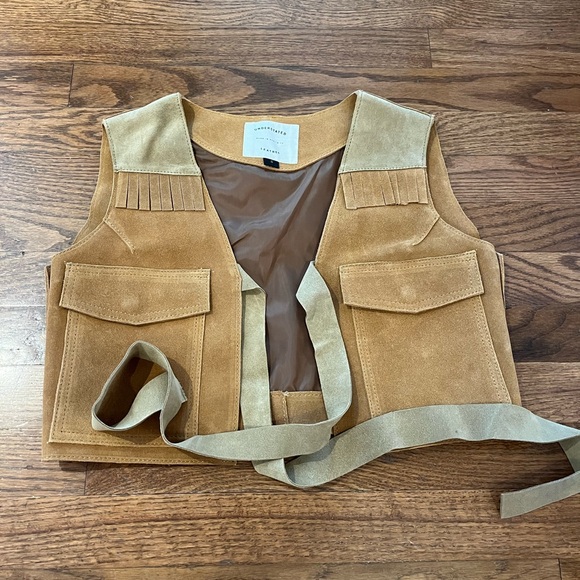 Sugar Suede Vest in Tan Understated Leather - Picture 3 of 5